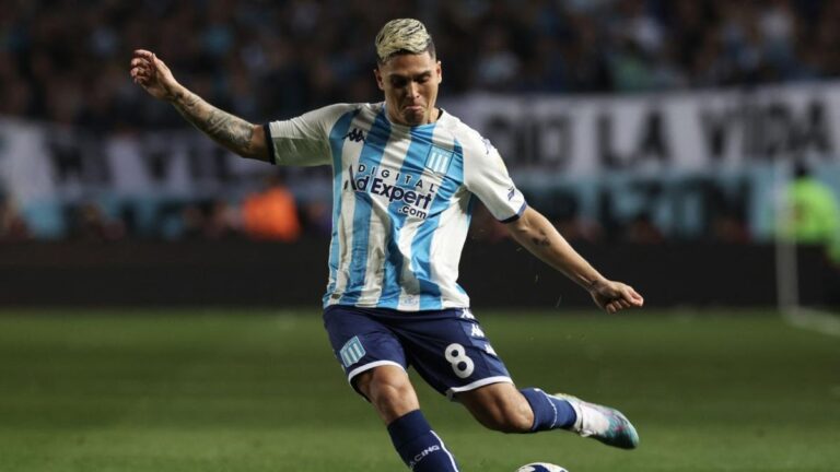 El contundente comunicado de Racing sobre la situación de Juanfer Quintero