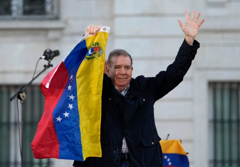Venezuela declararó personas no gratas a los 9 expresidentes que acompañarían a González Urrutia