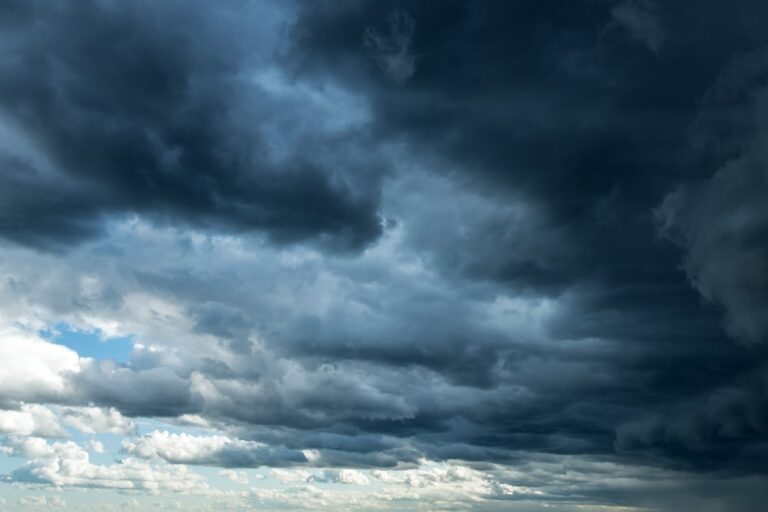 Clima en Córdoba: con alerta por tormentas, cómo estará la temperatura este jueves 9 de enero