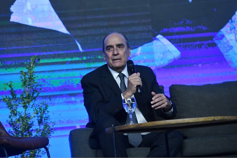 El Gobierno nacional ratificó que convocará a sesiones extraordinarias para eliminar las Paso
