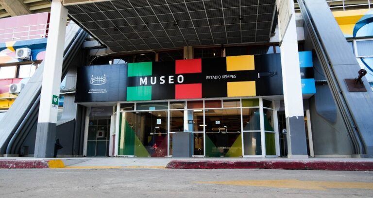 Siete años de pasión! El Museo del Deporte del Kempes despliega su historia