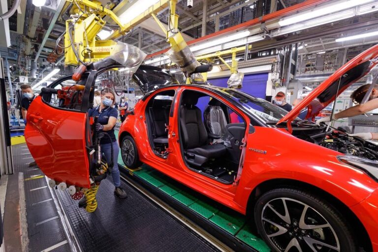 Autos 0 km: suba anual y baja mensual en agosto