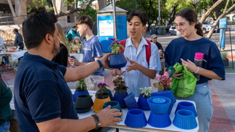 Córdoba tendrá su primera Cumbre Barrial de Economía Circular en plaza Vélez Sarsfield
