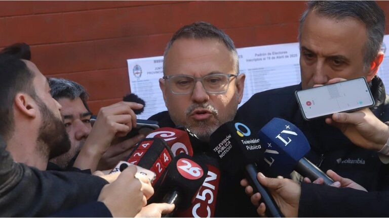 Votó Diego Valenzuela: «El voto popular es el que manda»