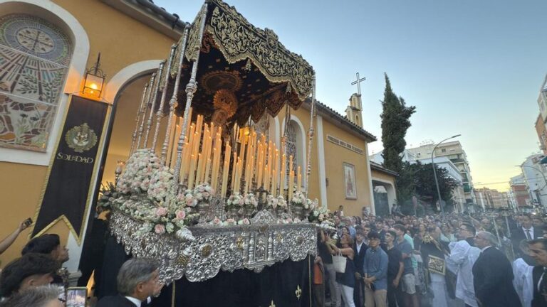 La Virgen de la Soledad recorre las calles de Córdoba