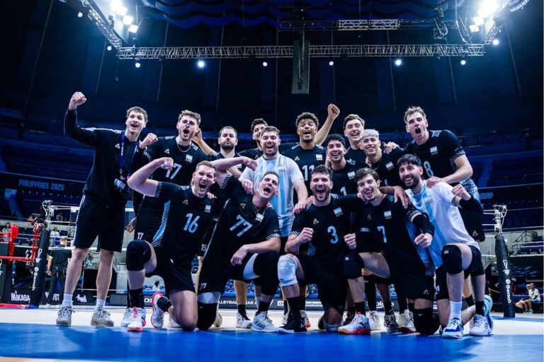 Remontada épica! Argentina debutó con un triunfo dramático en el Mundial de vóley
