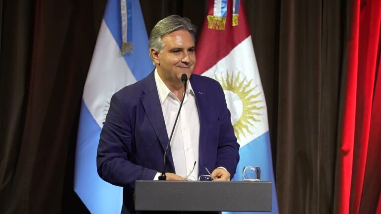 Martín Llaryora: Desfinanciar la universidad es sacrificar el futuro de los argentinos