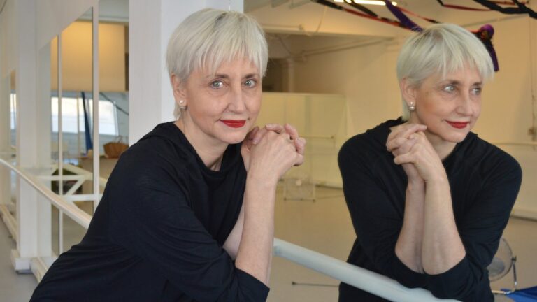 Cristina Gómez Comini, codirectora de «Leve»: experiencia espiritual de música coral y danza