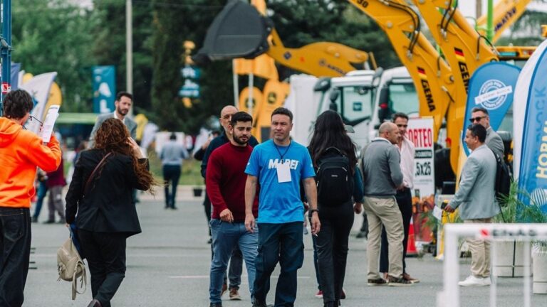 La Falda: Dieminger participó de la Semana de la Construcción