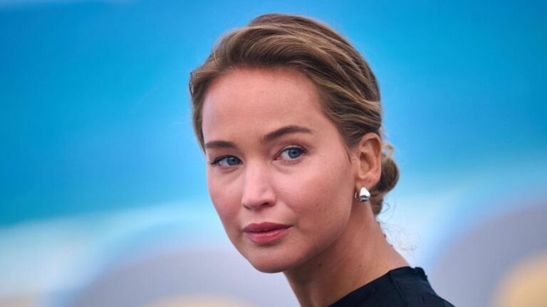 Jennifer Lawrence: «Lo que está pasando es nada menos que un genocidio, y estoy aterrada por mis hijos»