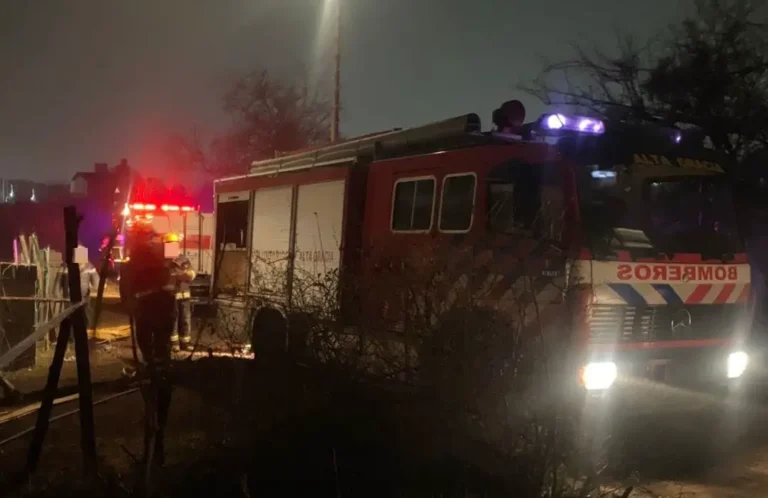 Tres muertos fue el saldo fatal del incendio de una casa en Córdoba: Fallecieron dos niños y su abuelo
