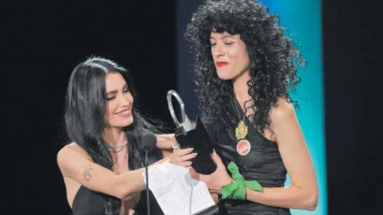 Camila Plaate emociona en San Sebastián al dedicar su premio al movimiento de mujeres tucumanas