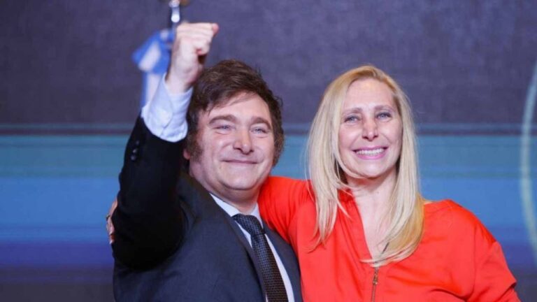 En plena campaña, Milei recorrerá más de diez provincias e iniciará por Tierra del Fuego