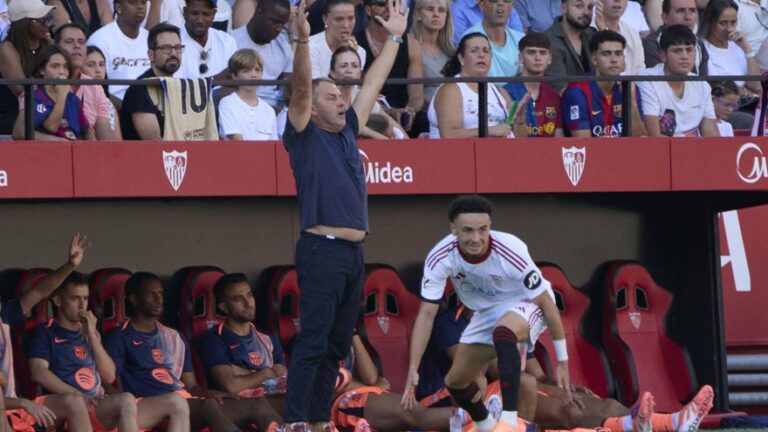Flick opta por un mensaje positivo en la catástrofe: «Miramos hacia adelante con optimismo»