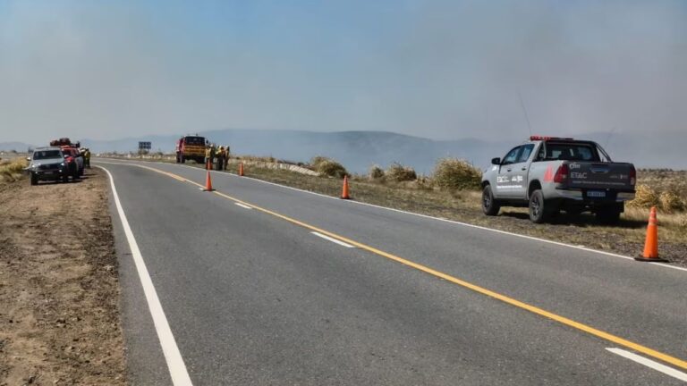 Tras varios días, contuvieron el incendio en La Quebrada del Condorito