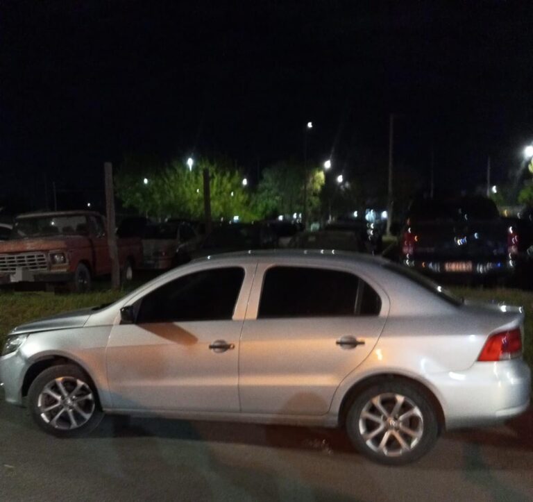 Detienen a un hombre tras dar positivo de alcoholemia en un choqueChocó, intentó escapar y dio positivo de alcoholemia. Quedó detenido.