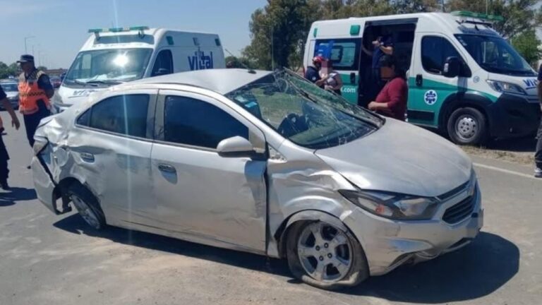 Tres vehículos protagonizaron un accidente en el anillo interno de Córdoba