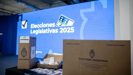 2301753-voto-accesible-en-cordoba-prioridades-apoyos-y-cabina-de-votacion-accesible-para-el-domingo-26