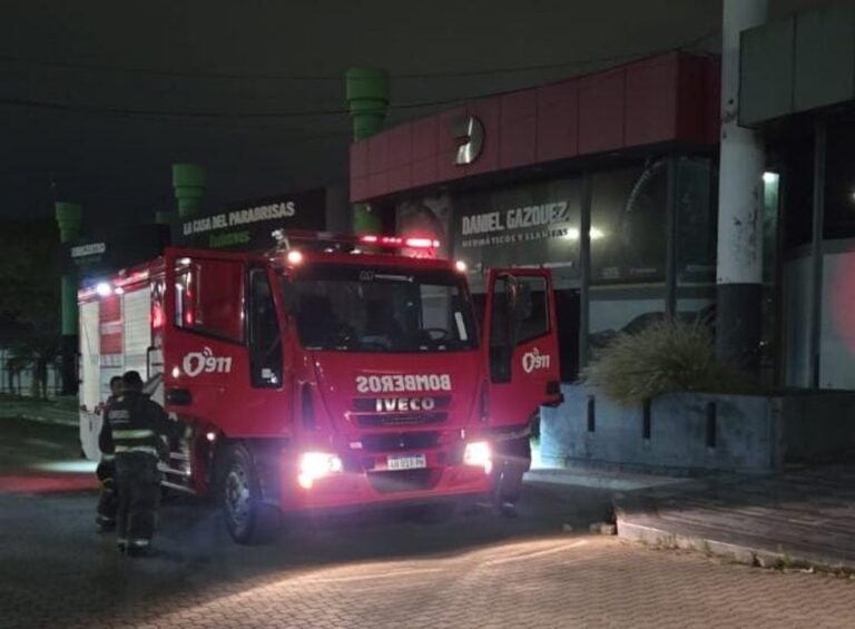 Intentó robar en un comercio, provocó un incendio y terminó detenido en Villa Urquiza