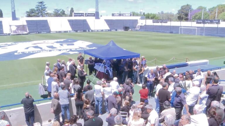 El último adiós a Daniel Willington: la gente de Talleres lo despidió en La Boutique