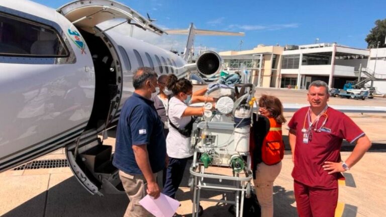Una bebé con cardiopatía fue trasladada en avión gracias al trabajo conjunto entre Tucumán y Catamarca