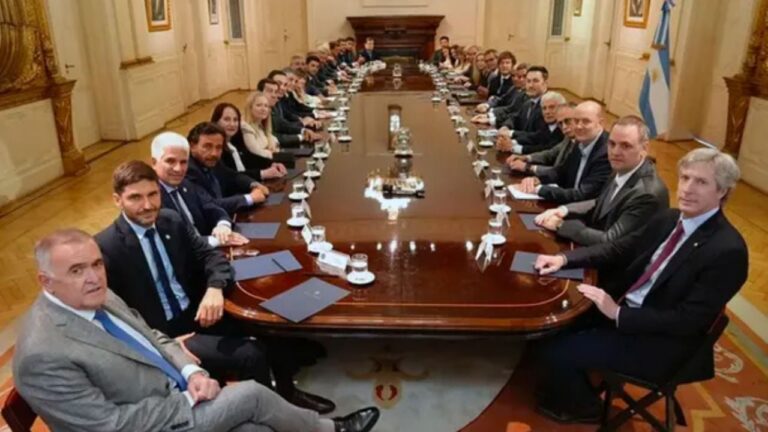 Adorni: «hay 20 gobernadores dispuestos a colaborar con las reformas que impulsa Milei»