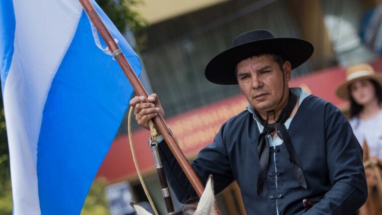 Acto oficial por el Día de la Tradición este lunes en Cosquín