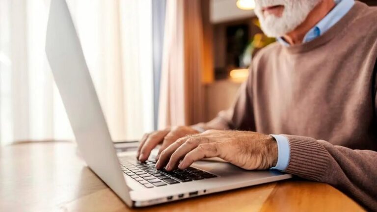 Fuerte aumento de la cantidad de jubilados que trabajan: las cifras