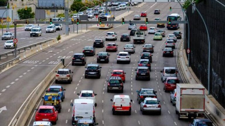La DGT pide mucha precaución en carretera con estas acciones