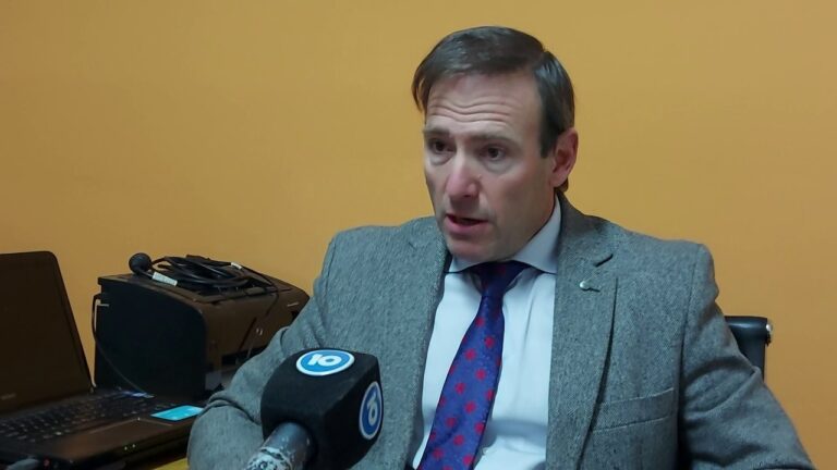 La defensa de Oscar González evalúa apelar la determinación de la Justicia de no aceptar la probation