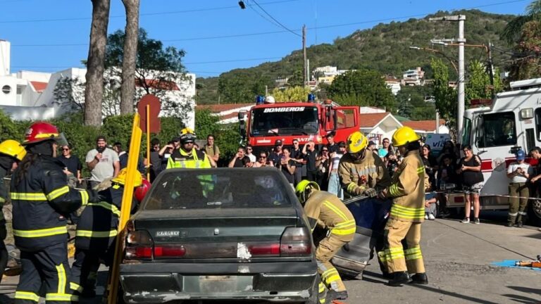Orgullo carlospacense: una Expo Bomberos que acercó historias y vocaciones