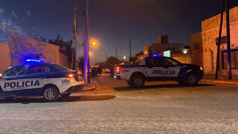 La Policía intervino por una menor en crisis emocional en Dean Funes