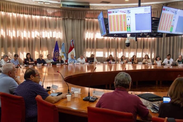 La UNC distinguirá a integrantes del tribunal que juzgó a los militares