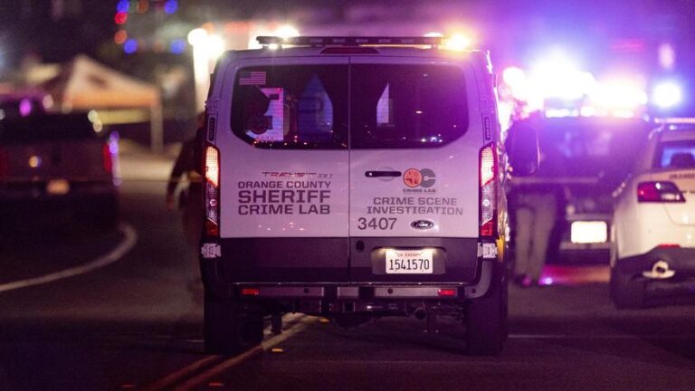 La policía baraja la guerra entre bandas en el asalto a una fiesta infantil con tres niños muertos en California