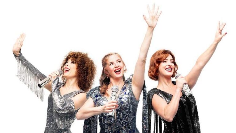 El musical ‘Mamma Mia’ da el pistoletazo a un diciembre lleno de actividad en los teatros de Córdoba