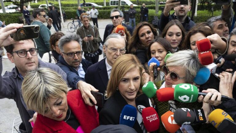 La exconsellera Pradas aportará al juzgado de la dana los mensajes que intercambió con Carlos Mazón y su jefe de gabinete el 29-O