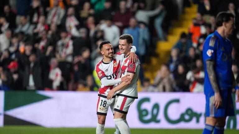 El Rayo abre brecha con el descenso ante un Oviedo hundido