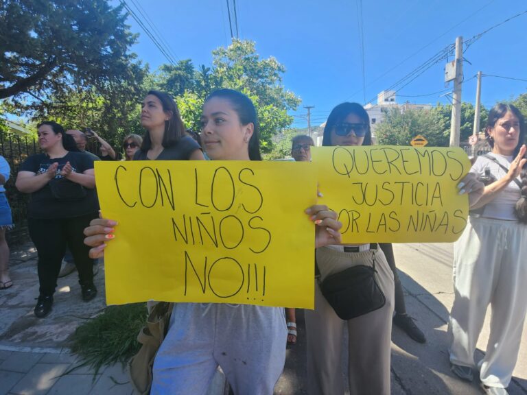 Piden trasladar a Córdoba la causa que investiga presuntos abusos en el jardín de Carlos Paz
