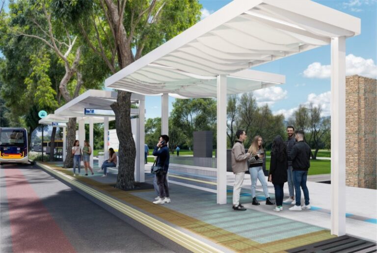 Los nuevos paradores del Trambús tendrán lockers para paquetes y cargadores de vehículos eléctricos