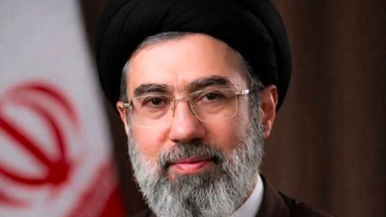 Confirman a Mojtaba Jamenei como el nuevo Líder Supremo de Irán
