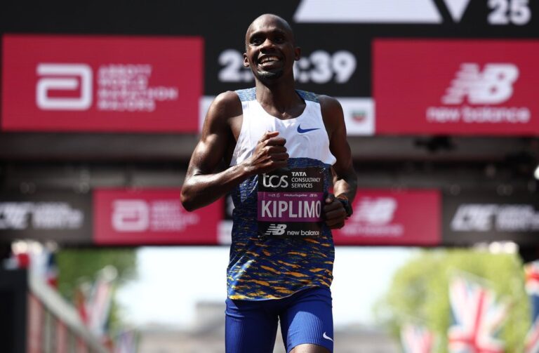 Otro récord para la historia: Jacob Kiplimo voló en Lisboa y bajó la marca mundial de medio maratón