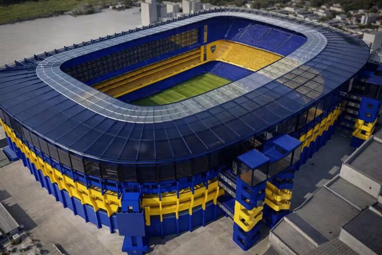 Boca anuncia la ampliación de la Bombonera: llegará a 80.000 espectadores sin comprar terrenos vecinos