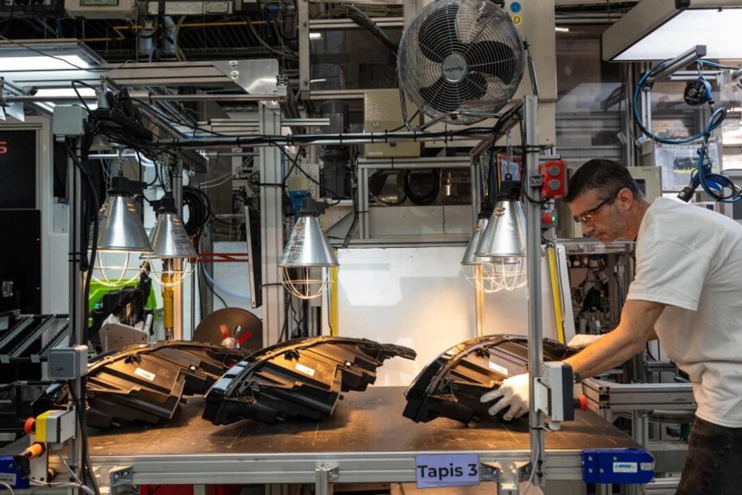 Gráfico con datos de empleo y salarios en Córdoba según informe de Varianza