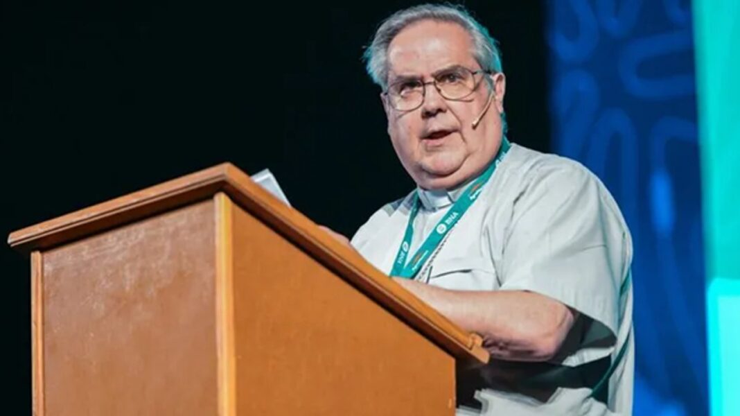 Arzobispado de Córdoba presenta propuesta para regular a los cuidacoches o 