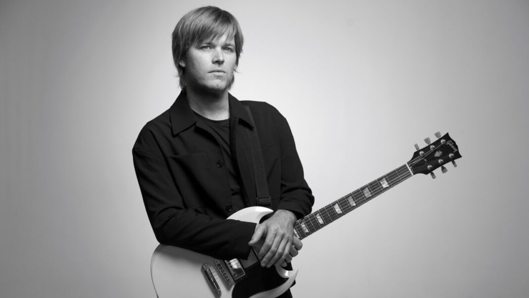 Benjamín Amadeo presenta el single 