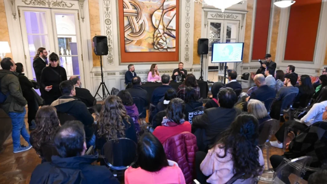 Cartel del ciclo Ciencia en diálogo con información sobre la charla del mercado de trabajo