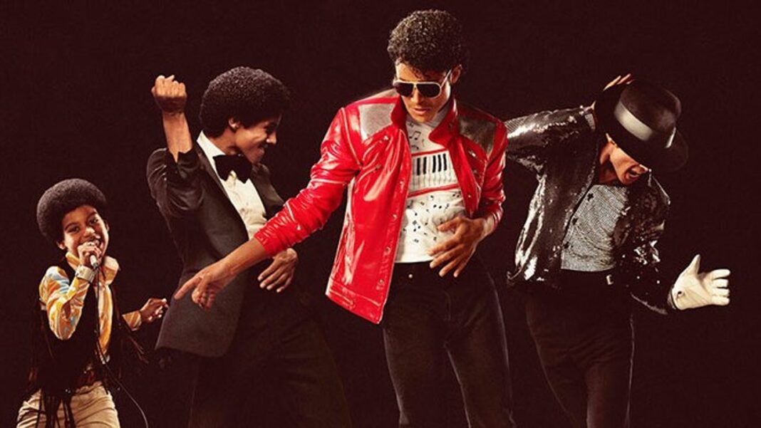 Póster de la película Michael: La historia de Michael Jackson, junto al logo de Cinemacenter Rivera