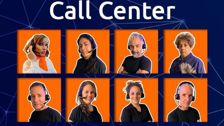 Elenco de la obra teatral Call Center en escena, Teatro Medida x Medida, Córdoba.