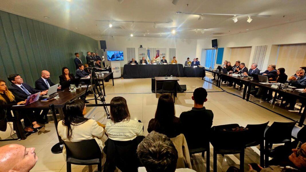 Fachada de la Legislatura de la Provincia de Córdoba, sede del jury a los fiscales.