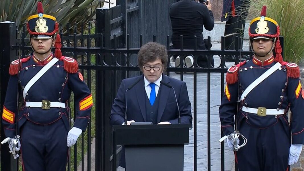 Presidente Javier Milei durante su discurso en el acto conmemorativo por la Guerra de Malvinas.